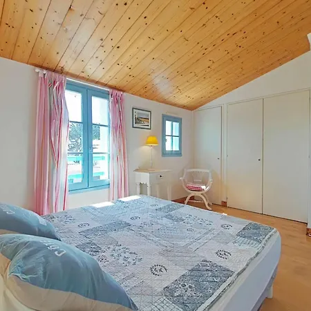 Feriehus Charmante Maison Avec Acces Direct Plage, Jardin Clos, 6 Couchages, Et Menage Inclus - - Fr-1-224b-75